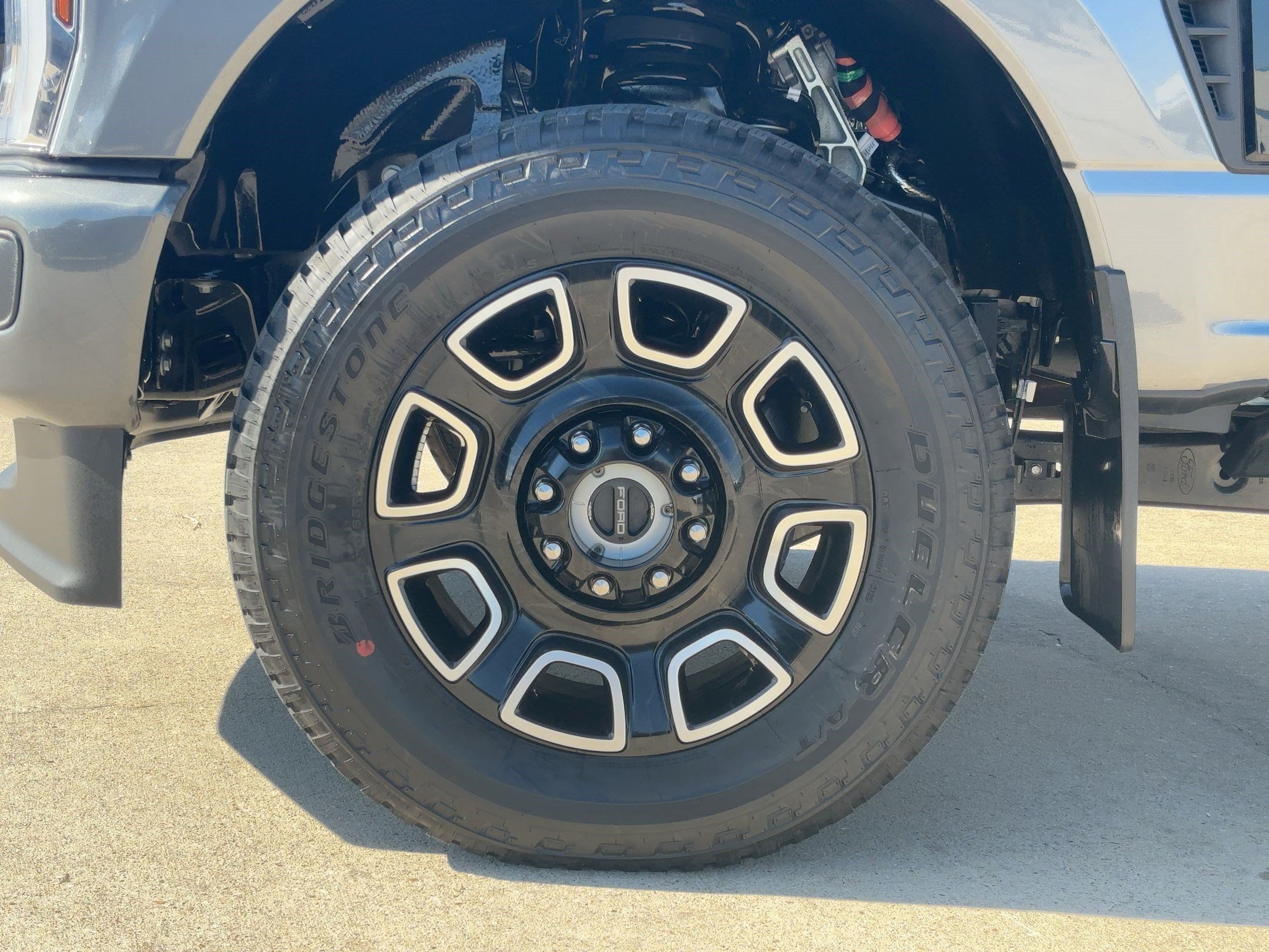 Used 2026 Ford F350 Platinum AWD/4WD image 10