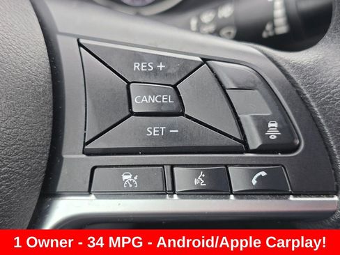 Used 2024 Nissan Sentra SV FWD image 32