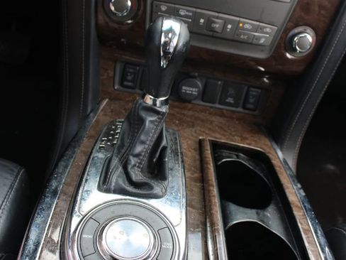 Used 2016 INFINITI QX80 2WD image 32