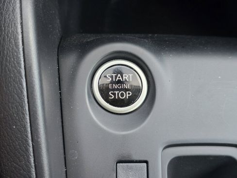 Used 2025 Nissan Kicks Play S image 20