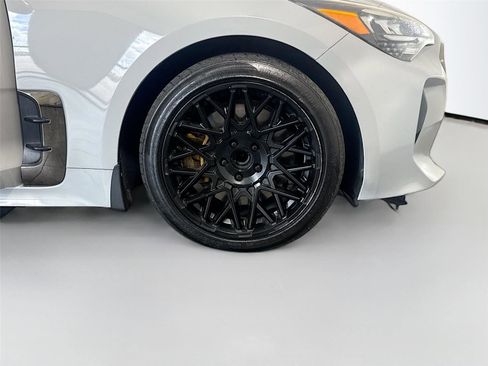 Used 2022 Kia Stinger GT-Line RWD image 33