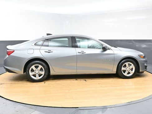 Used 2023 Chevrolet Malibu LS image 45