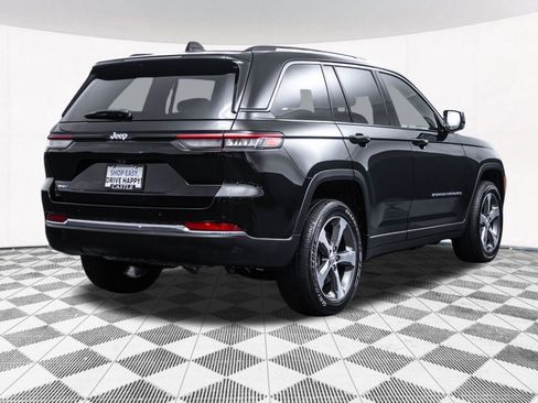 Used 2023 Jeep Grand Cherokee 4WD 4xe image 12