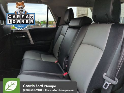 Used 2021 Toyota 4Runner SR5 Premium w/ Moonroof Package AWD/4WD image 25