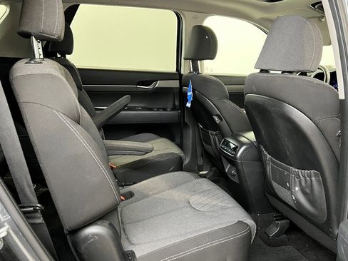 Used 2022 Hyundai Palisade SEL image 13