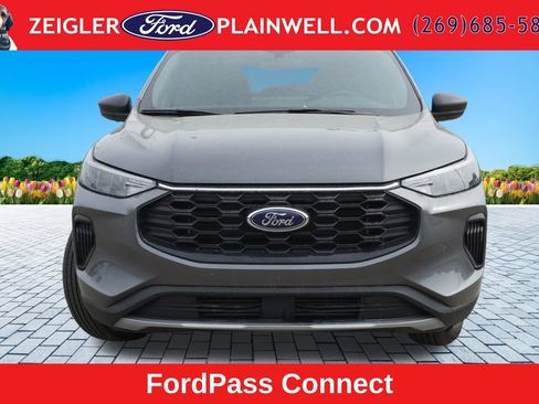 Used 2025 Ford Escape ST-Line w/ Tech Pack #1 AWD/4WD image 8