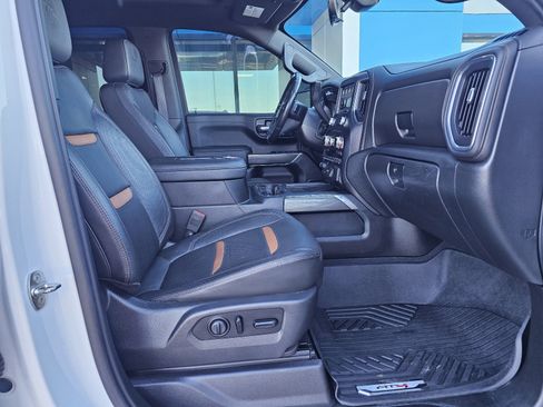 Used 2020 GMC Sierra 1500 AT4 w/ AT4 Premium Package image 10