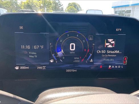Used 2024 Chevrolet Traverse Z71 AWD/4WD image 13