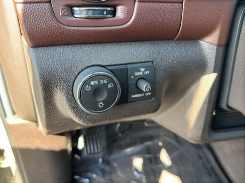 Used 2014 Buick Enclave Premium w/ Trailering Provision Package AWD/4WD image 14