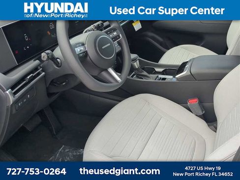 New 2026 Hyundai Santa Cruz SE image 15