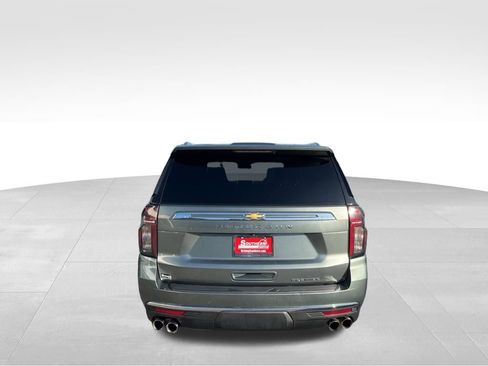 Used 2023 Chevrolet Suburban Premier RWD image 23