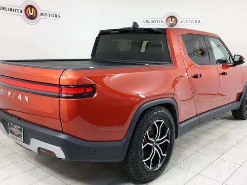 Used 2023 Rivian R1T Adventure image 3