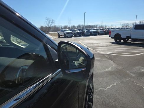 Certified 2025 Ford Expedition Platinum w/ Driver's Package image 7