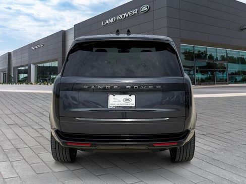New 2026 Land Rover Range Rover Long Wheelbase SE AWD/4WD image 4