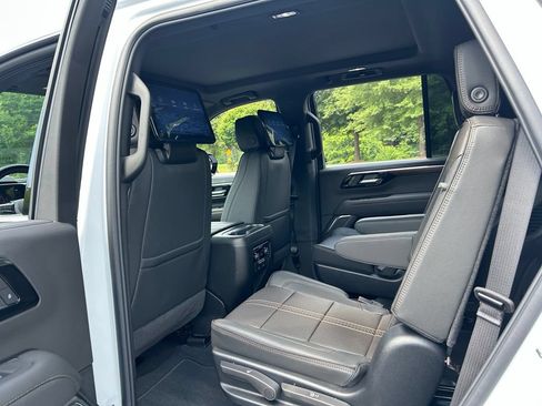 New 2026 Chevrolet Tahoe High Country AWD/4WD image 43