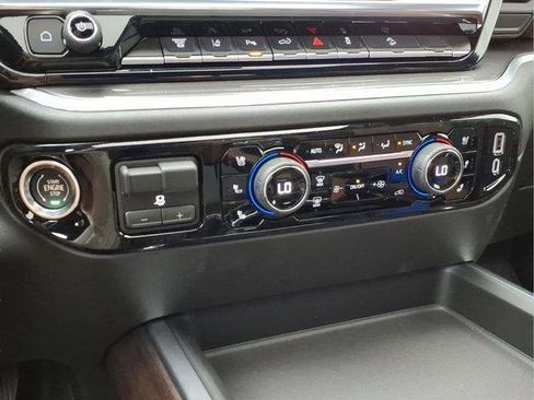 New 2026 Chevrolet Silverado 2500 High Country w/ High Country Premium Package AWD/4WD image 16