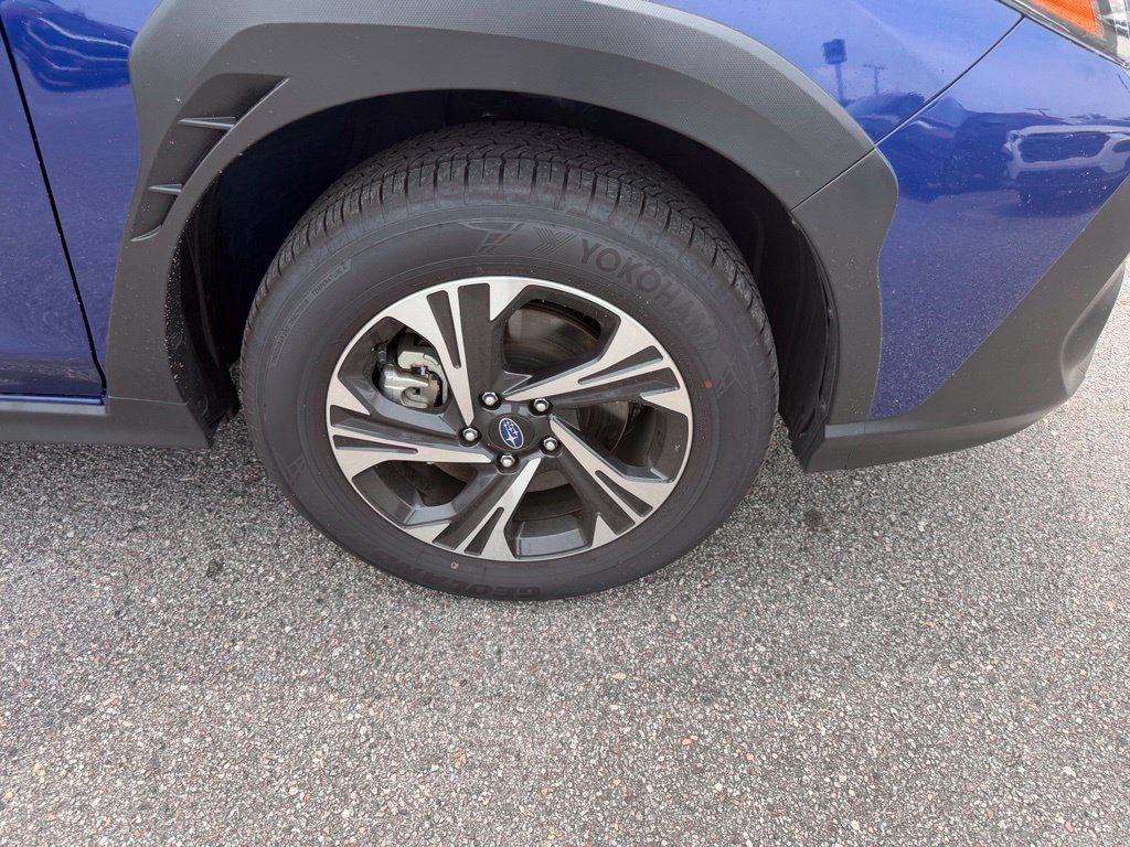 Used 2026 Subaru Crosstrek 2.5i Premium AWD/4WD image 4