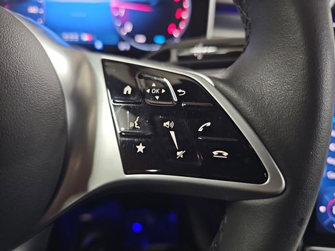 Certified 2025 Mercedes-Benz C 300 Sedan image 19