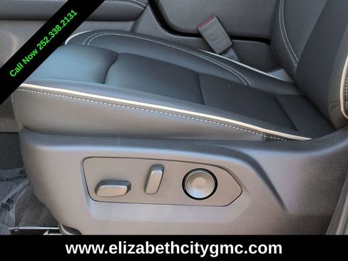New 2026 GMC Yukon XL Elevation w/ LPO, Elevation Black Package AWD/4WD image 22