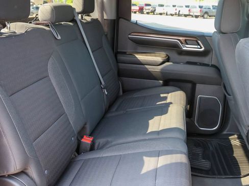 Used 2023 Chevrolet Silverado 1500 LT w/ Work Truck Package AWD/4WD image 12