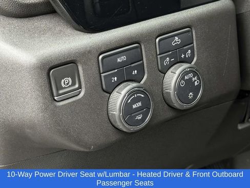 Used 2024 Chevrolet Silverado 1500 LT AWD/4WD image 15