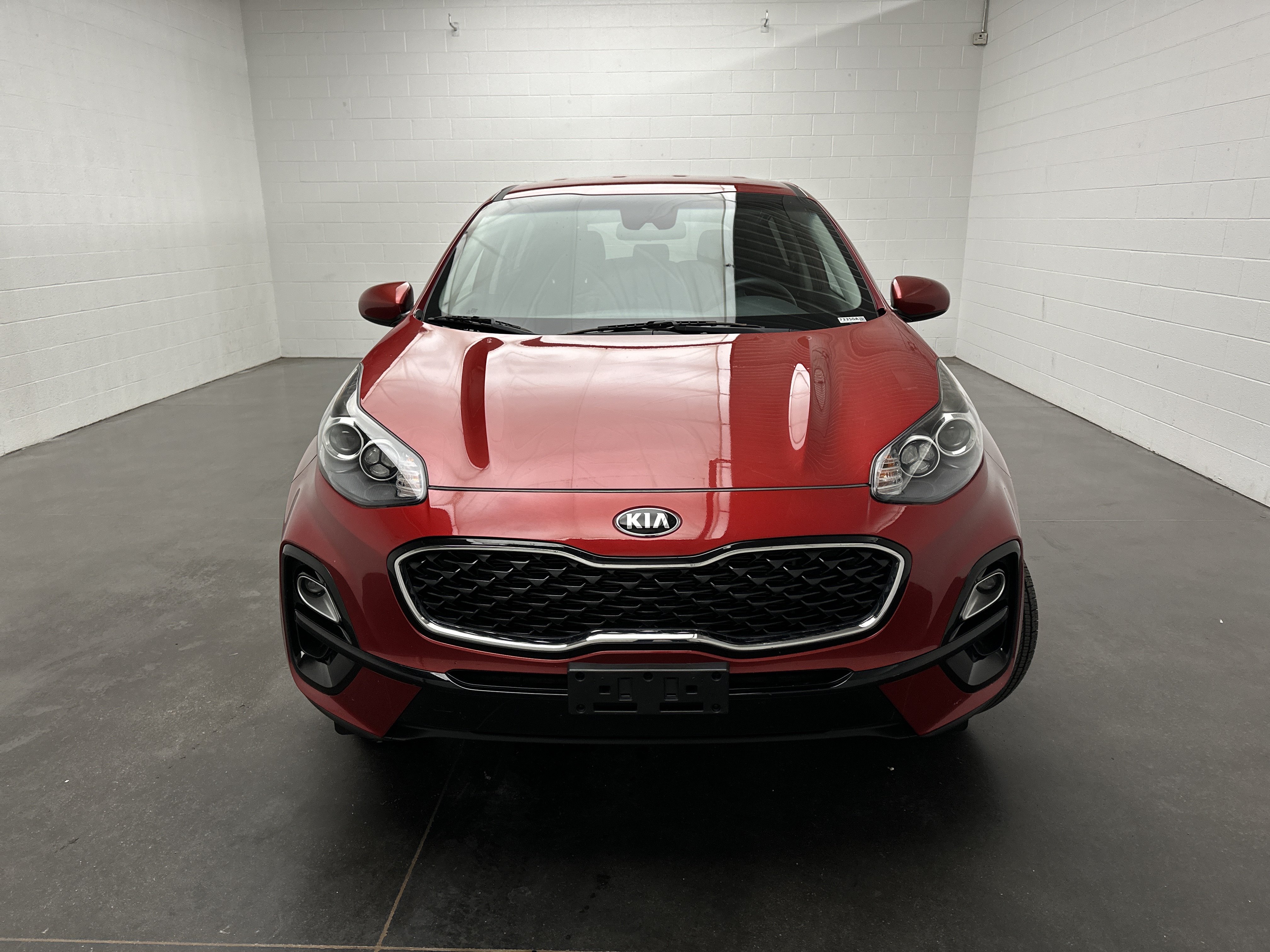 Used 2020 Kia Sportage LX AWD/4WD image 3