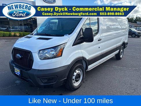 Used 2024 Ford Transit 250 Low Roof RWD image 3