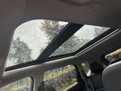 Used 2022 Nissan Rogue SL image 15