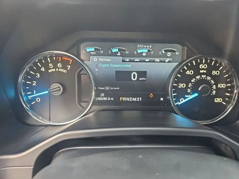 Used 2016 Ford F150 Lariat image 16