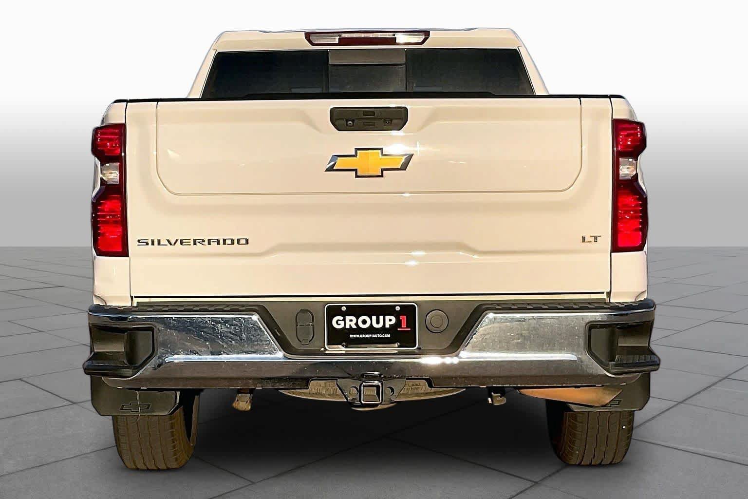 Used 2021 Chevrolet Silverado 1500 LT w/ Convenience Package II AWD/4WD image 6