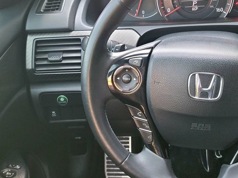 Used 2017 Honda Accord Sport image 17