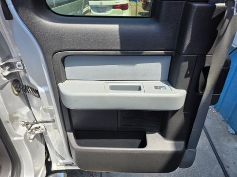 Used 2014 Ford F150 XLT w/ XLT Chrome Package RWD image 17
