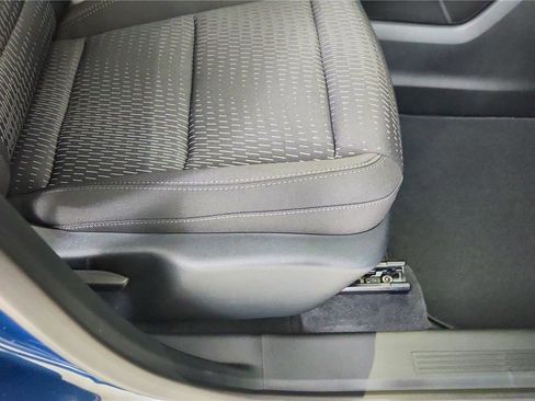 New 2026 Chevrolet Equinox LT image 38