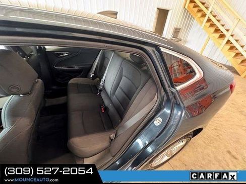 Used 2021 Chevrolet Malibu LS FWD image 11