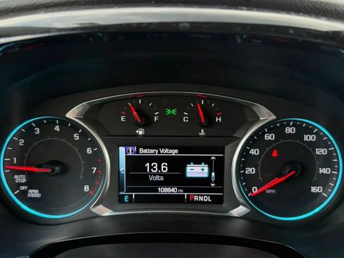 Used 2018 Chevrolet Traverse Premier w/ Driver Confidence II Package FWD image 13