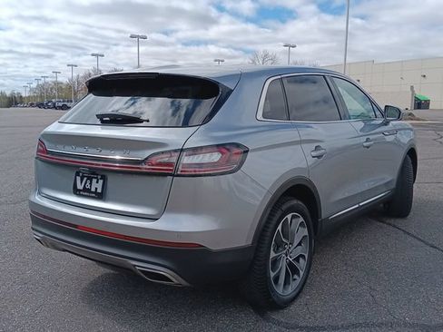 Used 2023 Lincoln Nautilus Reserve AWD/4WD image 31