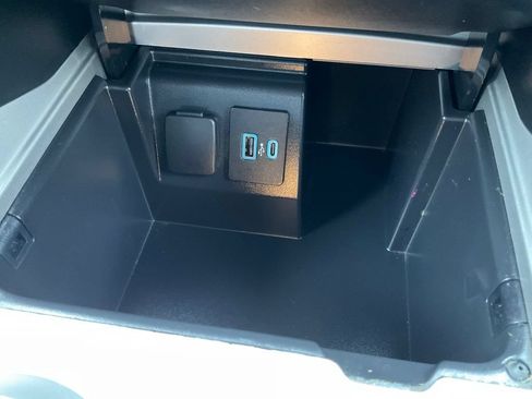 Used 2022 Ford Explorer ST w/ Equipment Group 401A AWD/4WD image 43