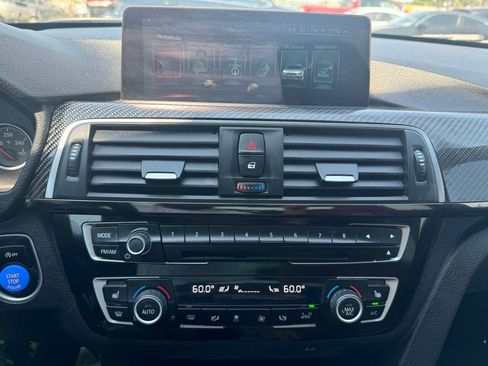 Used 2017 BMW M3 RWD image 15