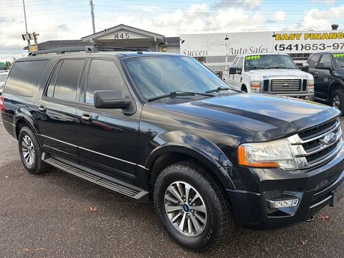 Used 2016 Ford Expedition EL XLT AWD/4WD image 2