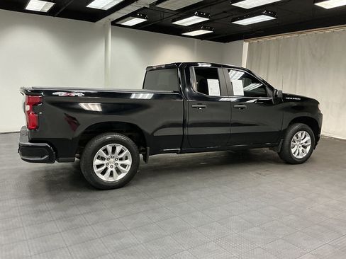 Used 2019 Chevrolet Silverado 1500 Custom w/ Trailering Package AWD/4WD image 6