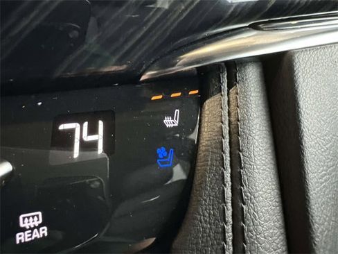 Certified 2024 Cadillac XT6 Premium Luxury w/ LPO, Floor Liner Package image 49