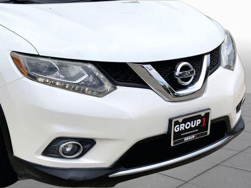 Used 2016 Nissan Rogue SL w/ SL Premium Package FWD image 30