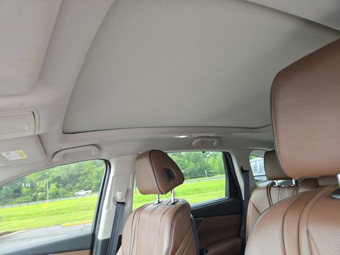 Used 2025 Acura MDX SH-AWD w/ Advance Package image 19
