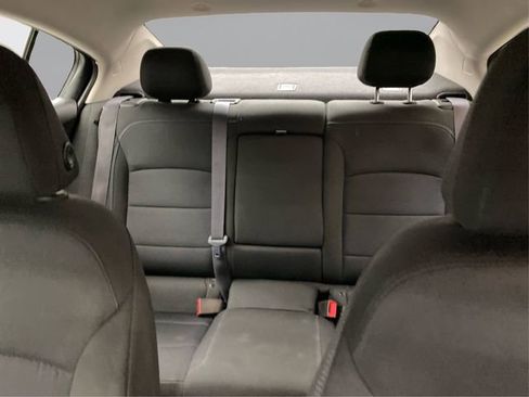 Used 2016 Chevrolet Cruze LT image 19
