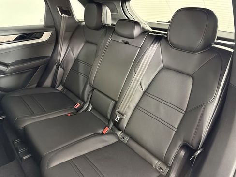 New 2026 Porsche Cayenne S AWD/4WD image 21