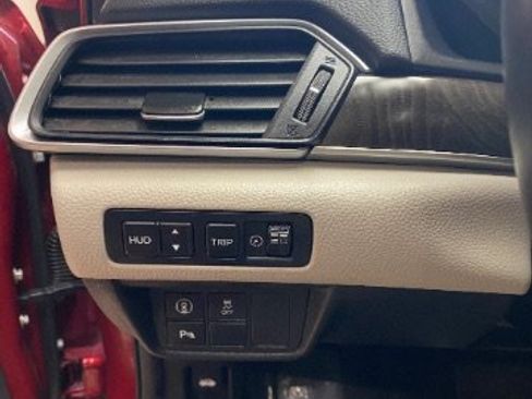 Used 2022 Honda Accord Touring image 21