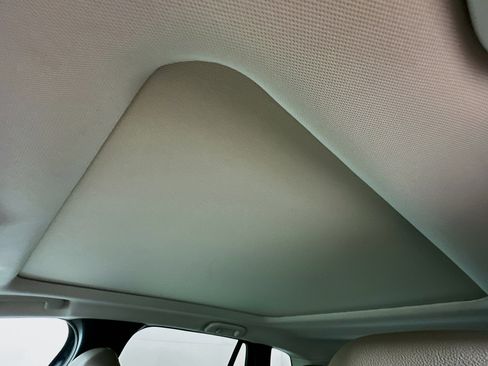 Used 2025 MAZDA CX-50 AWD 2.5 S w/ Premium Package image 25