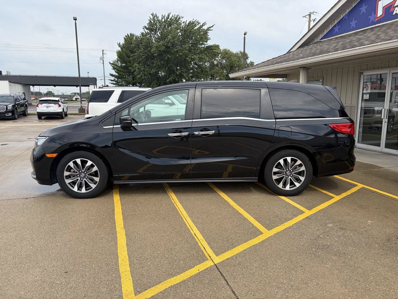 Used 2023 Honda Odyssey EX-L image 4