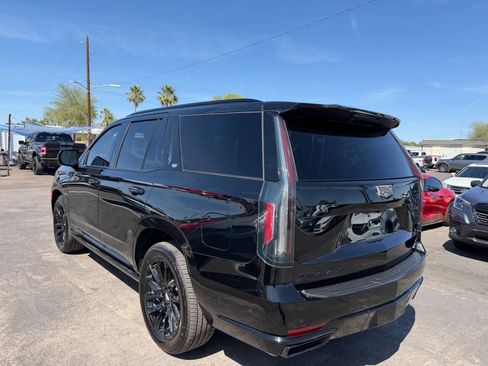 Used 2023 Cadillac Escalade Sport Platinum w/ LPO, ONYX Package AWD/4WD image 6