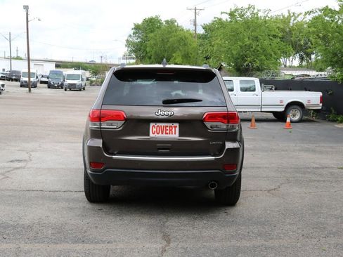 Used 2017 Jeep Grand Cherokee Limited image 4